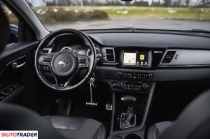 Kia Niro 2016 1.6 139 KM