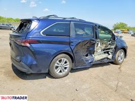 Toyota Sienna 2024 2
