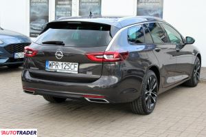 Opel Insignia 2021 2.0 174 KM