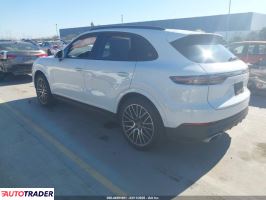 Porsche Cayenne 2021 3