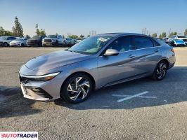 Hyundai Elantra - zobacz ofertę