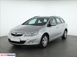 Opel Astra 2011 1.7 108 KM