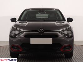 Citroen C4 2022 1.2 152 KM