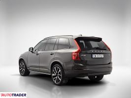 Volvo XC90 2023 2.0 235 KM