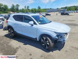 Volvo XC40 2024 2