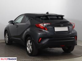 Toyota C-HR 2018 1.2 113 KM