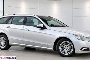 Mercedes E-klasa 2009 3.0 231 KM