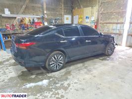 Nissan Altima 2025 2