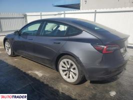 Tesla Model 3 2022