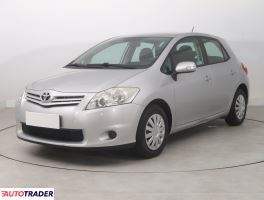Toyota Auris 2012 1.3 97 KM Toyota Auris 2012 1.3 97 KM