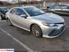 Toyota Camry - zobacz ofertę