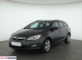 Opel Astra 2012 1.4 118 KM