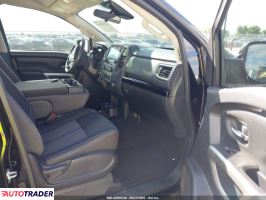Nissan Titan 2022 5