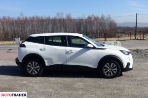 Peugeot 2008 2020 1.2 101 KM