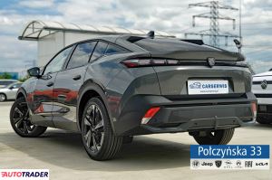 Peugeot 408 2025 1.2 145 KM