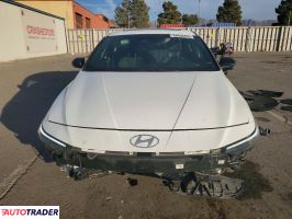 Hyundai Elantra 2025 1