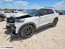 Ford Explorer 2022 2