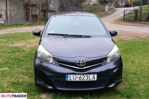 Toyota Yaris 2014 1.3 99 KM