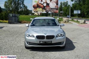 BMW 530 2012 3.0 258 KM