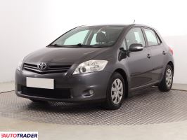 Toyota Auris 2013 1.3 97 KM