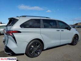 Toyota Sienna 2025 2