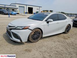 Toyota Camry 2022 3