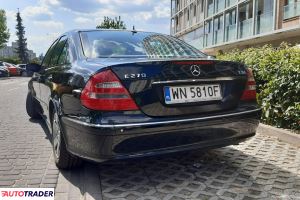 Mercedes E-klasa 2003 2.7 177 KM