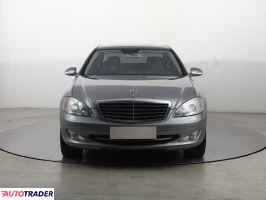 Mercedes S-klasa 2007 5.5 382 KM