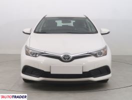 Toyota Auris 2015 1.4 88 KM Toyota Auris 2015 1.4 88 KM