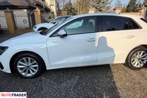 Audi A3 2021 1.0 110 KM