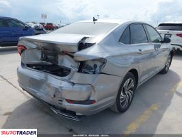 Volkswagen Jetta 2021 1
