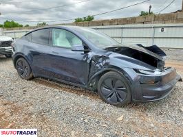 Tesla Model Y 2026