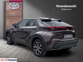 Toyota C-HR 2024 1.8 140 KM