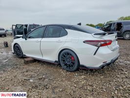 Toyota Camry 2022 3