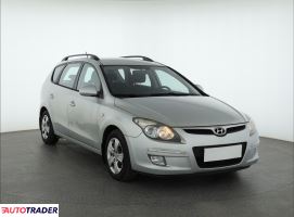 Hyundai i30 2010 1.6 88 KM