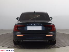 Volvo S60 2020 2.0 187 KM