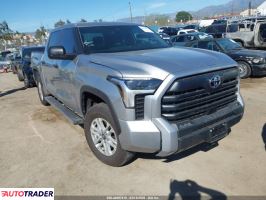 Toyota Tundra - zobacz ofertę
