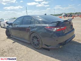 Toyota Camry 2023 3