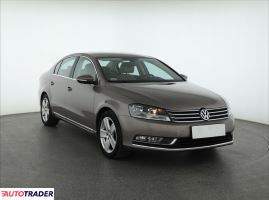 Volkswagen Passat 2010 2.0 138 KM