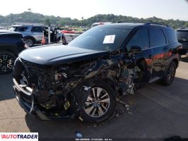Nissan Pathfinder 2022 3