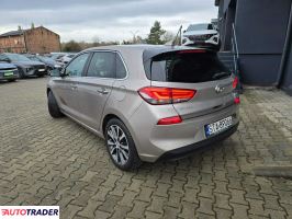 Hyundai i30 2017 1.6 110 KM