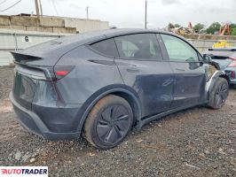 Tesla Model Y 2026