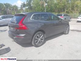 Volvo XC60 2022 2