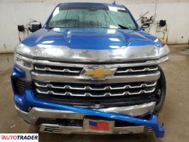 Chevrolet Silverado 2022 5