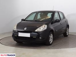 Renault Clio 2011 1.1 101 KM