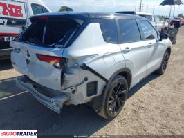 Mitsubishi Outlander 2022 2