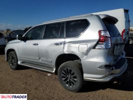 Lexus GX 470 2019 4