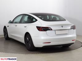 Tesla Model 3 2022 278 KM