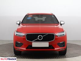 Volvo XC60 2019 2.0 246 KM