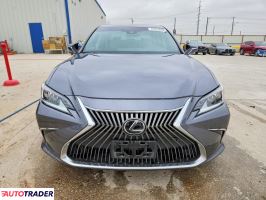 Lexus ES 2020 3